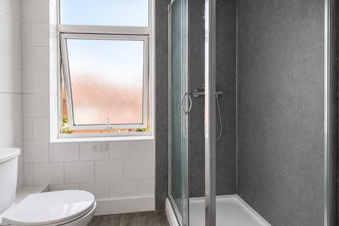 1 bedroom flat to rent, Derby Road, Southport PR9