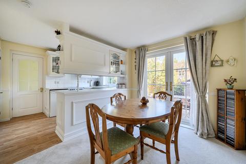 3 bedroom link detached house for sale, Ashton Road, Wokingham RG41