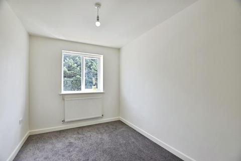 2 bedroom apartment to rent, Savoy Road, Bristol