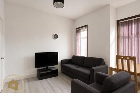 3 bedroom maisonette for sale, Abbotts Road, Southall, Middlesex, UB1