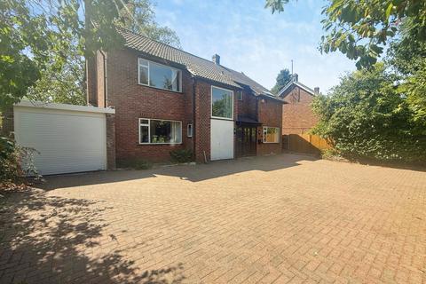 4 bedroom detached house to rent, London Road, Cambridge, CB22