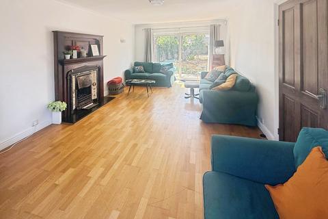 4 bedroom detached house to rent, London Road, Cambridge, CB22