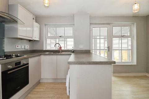 3 bedroom detached house for sale, Shackleton Avenue, Yate, Bristol, Gloucestershire, BS37