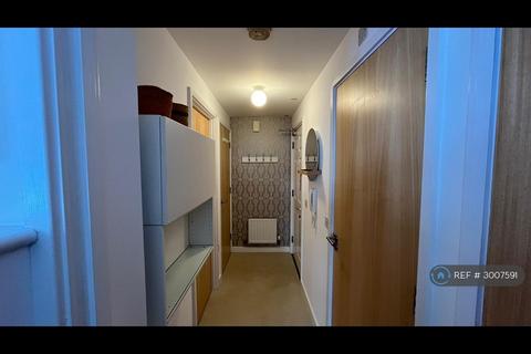 1 bedroom flat to rent, Cottage Road, London, N7
