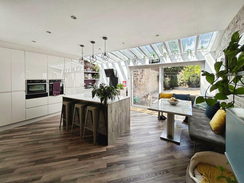 House in Newcastle Upon Tyne - View 4