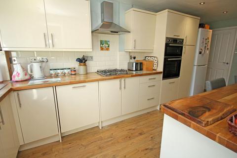 3 bedroom semi-detached house for sale, Windsor Way, Fordingbridge SP6