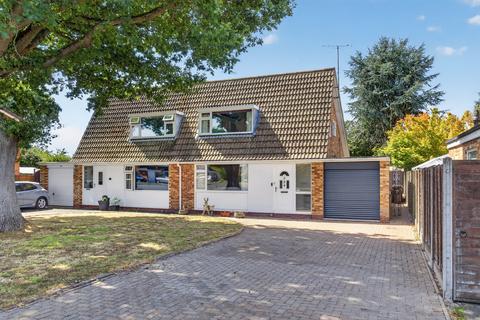 3 bedroom semi-detached house for sale, Hampton Dene, Hereford, HR1