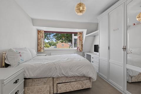3 bedroom semi-detached house for sale, Hampton Dene, Hereford, HR1