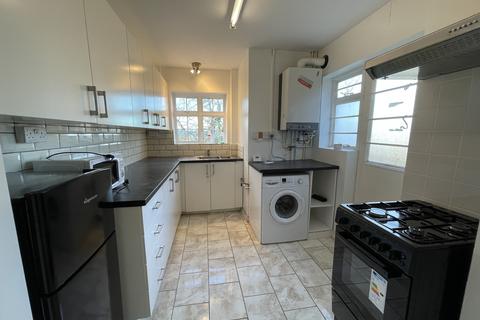 undefined, Kings Drive, Wembley HA9