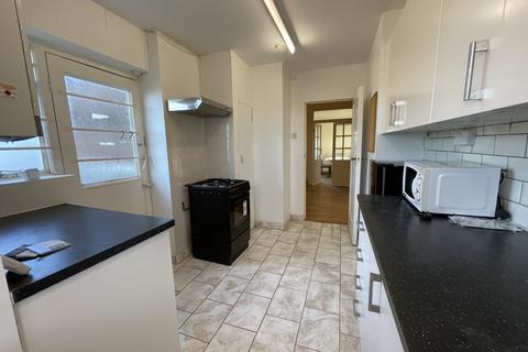 undefined, Kings Drive, Wembley HA9