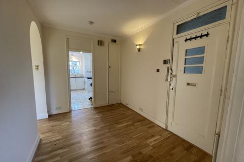 undefined, Kings Drive, Wembley HA9