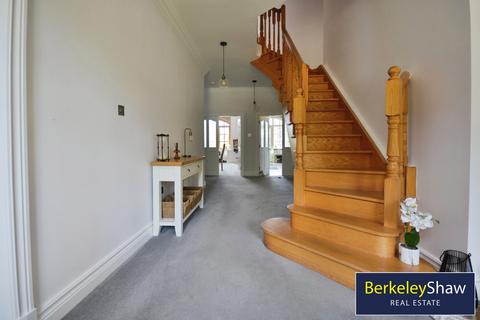 4 bedroom detached bungalow for sale, Lathom Park, Ormskirk L40