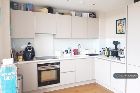 1 bedroom flat to rent, Lyden Court, London, N19