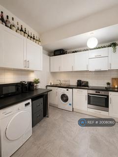 5 bedroom flat to rent, St John Street, London, EC1V