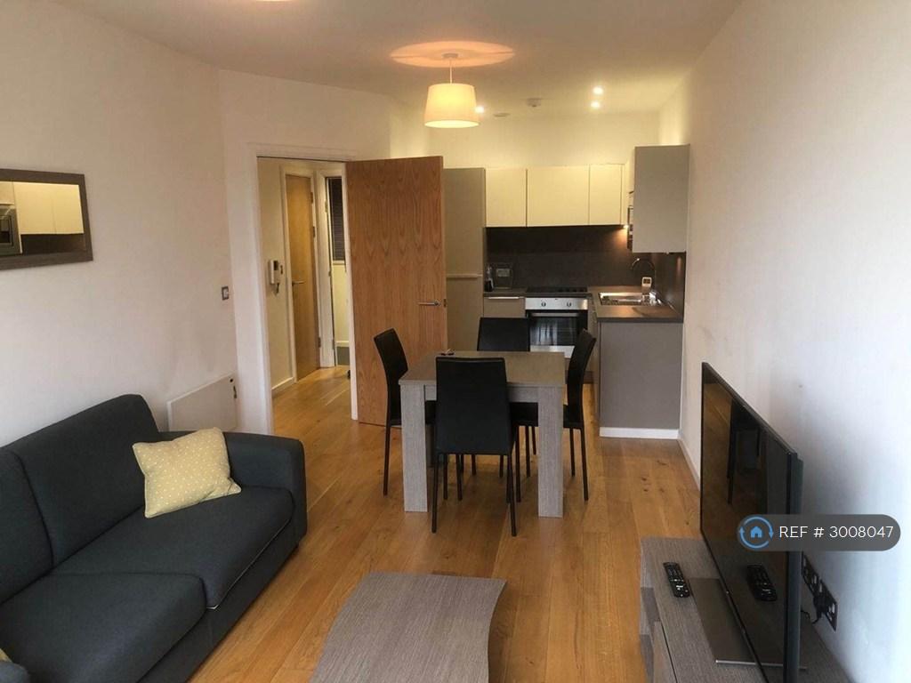 Apartment in Manchester, Northern Quarter, City Centre - View 2