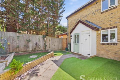2 bedroom terraced house for sale, Worcester Road, Sutton, SM2