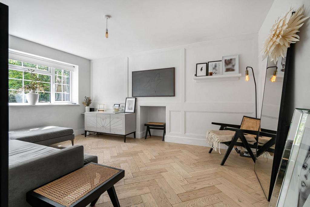 Living room, fireplace