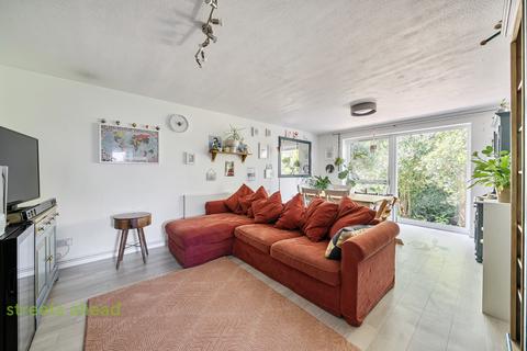 2 bedroom apartment for sale, Eskmont Ridge, London, SE19