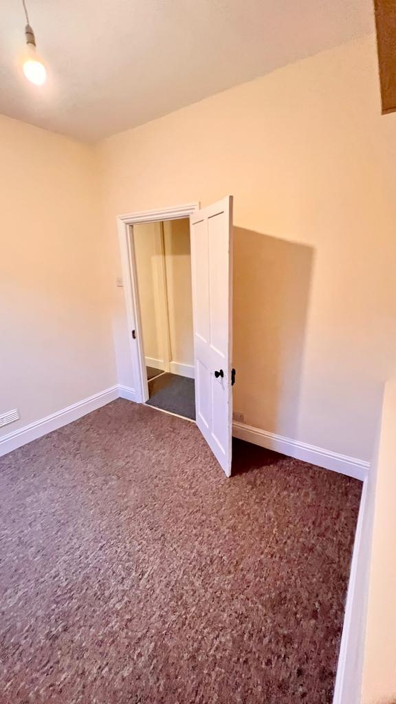Apartment in Bristol - More