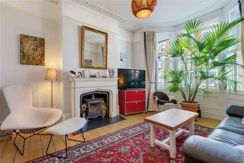 Lavender Sweep, SW11