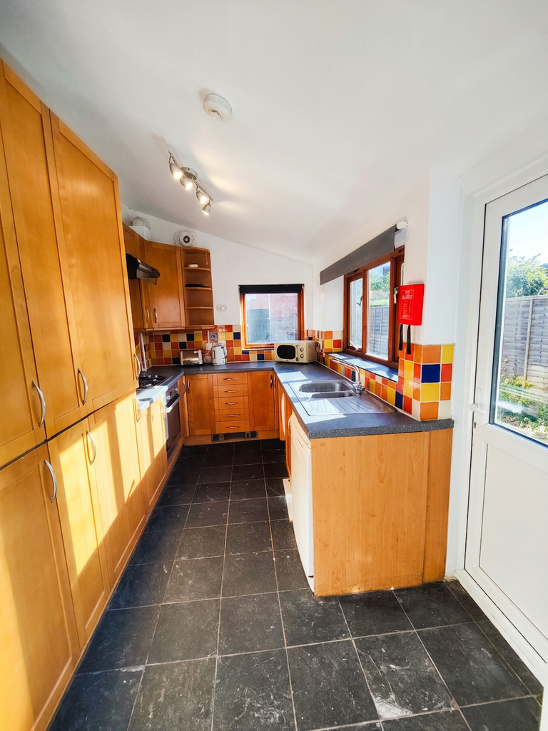 House in Bristol, Ashley Down - View 2