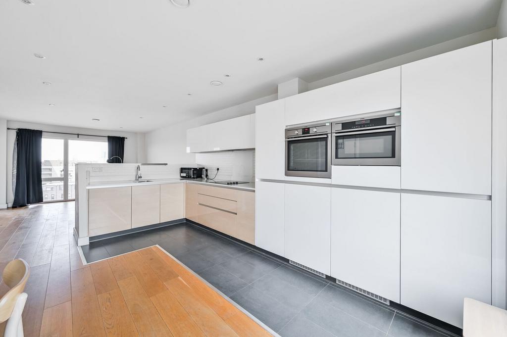Apartment in London - View 4