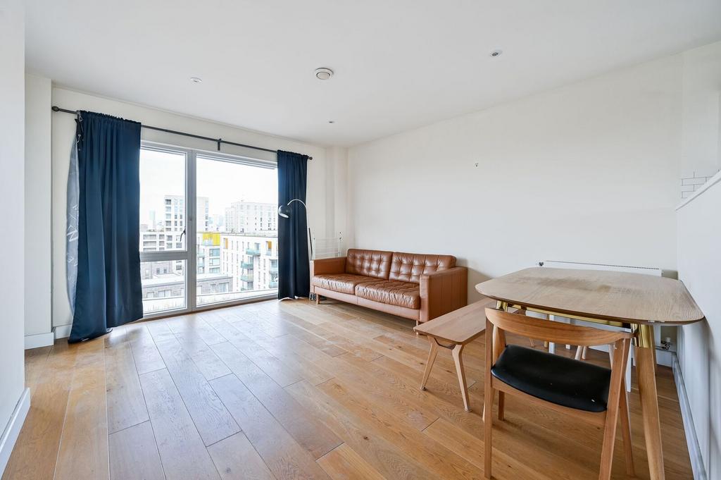 Apartment in London - View 5
