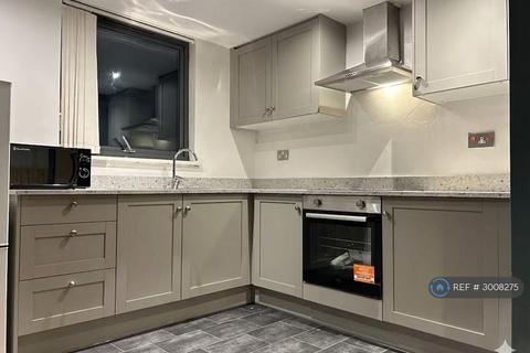 2 bedroom penthouse to rent, Hulme High Street, Manchester, M15