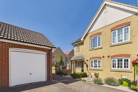 3 bedroom semi-detached house for sale, Tansey End, Bedfordshire SG18