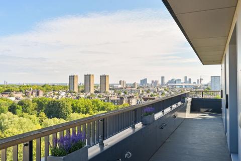2 bedroom flat for sale, Graphite Point, 36 Palmers Road, London, E2 0FS, Bethnal Green, London, E2
