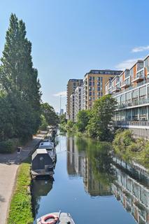 2 bedroom flat for sale, Graphite Point, 36 Palmers Road, London, E2 0FS, Bethnal Green, London, E2