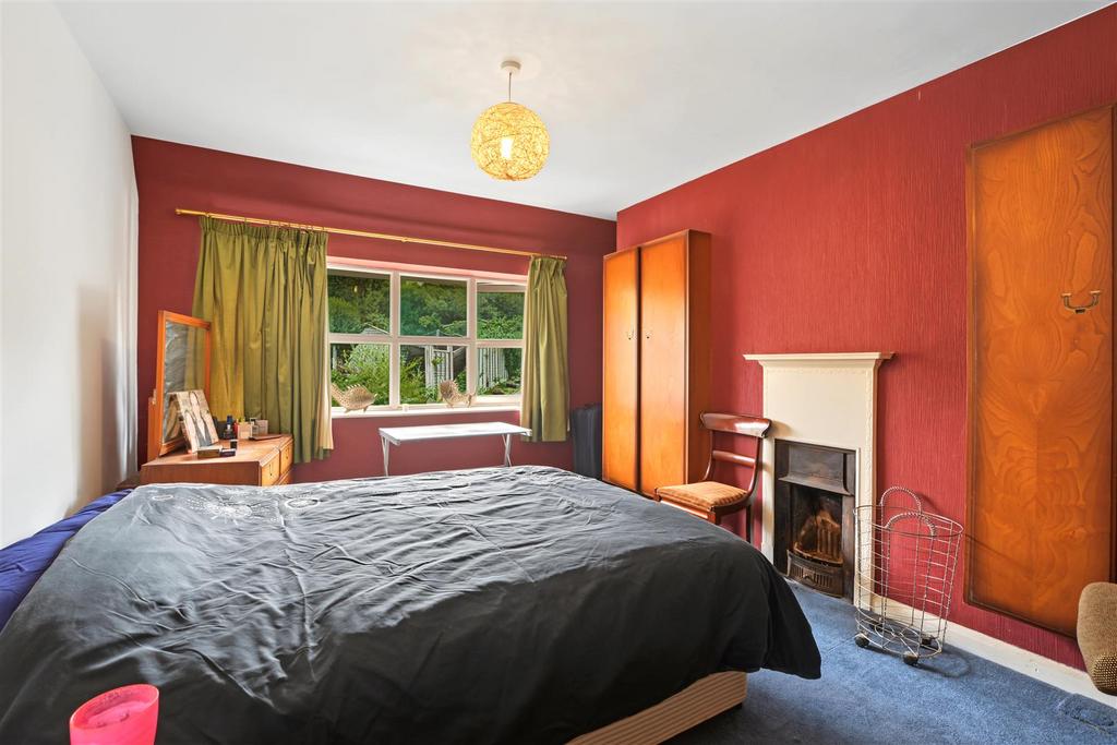 House in Nottingham - View 5