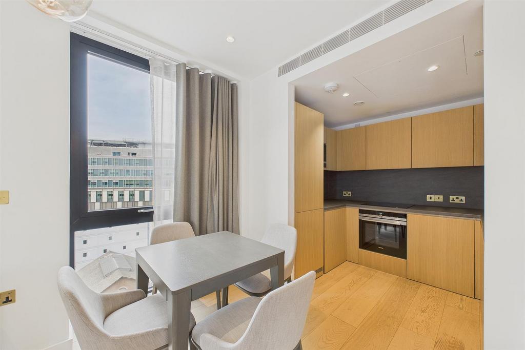 Apartment in London - View 3
