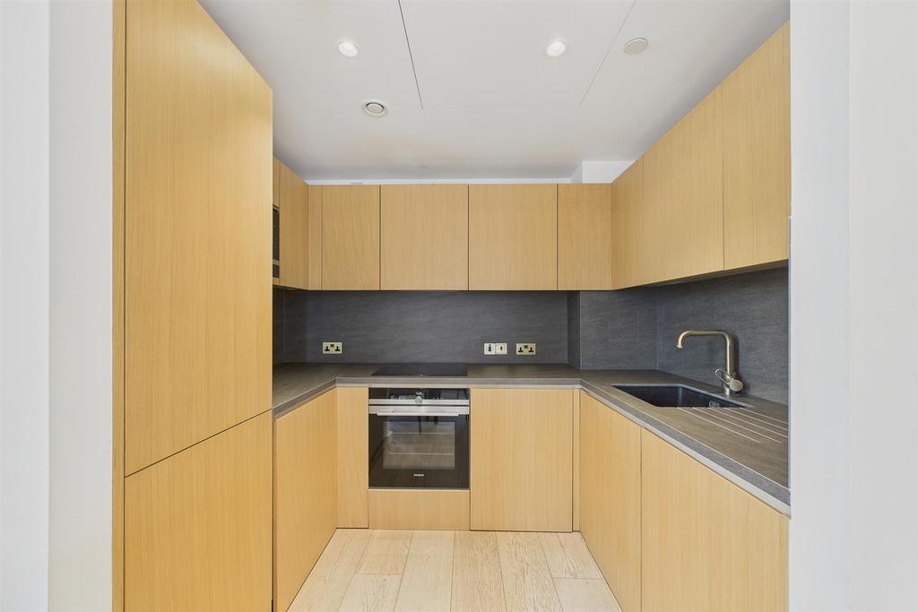 Apartment in London - View 4