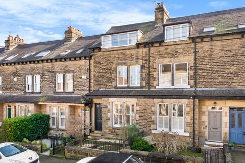 4 bedroom terraced house for sale, West Cliffe Terrace, Harrogate, HG2