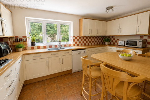 undefined, Beaumont Road, Purley, Greater London