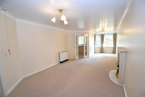 1 bedroom retirement property for sale, Coachman Court, 35 Ashingdon Road, Rochford