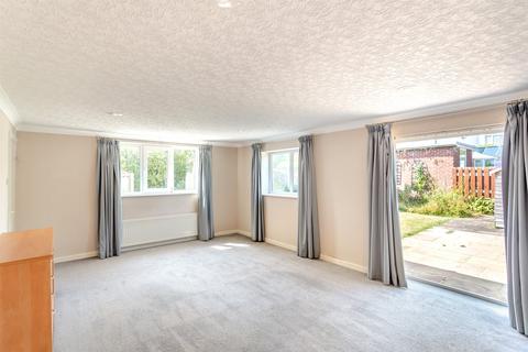 4 bedroom detached house for sale, Leadhall Way, Harrogate, North Yorkshire