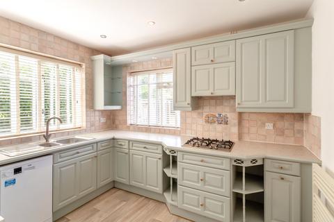4 bedroom detached house for sale, Leadhall Way, Harrogate, North Yorkshire