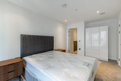 2 bedroom apartment to rent, Herschel Street Slough SL1
