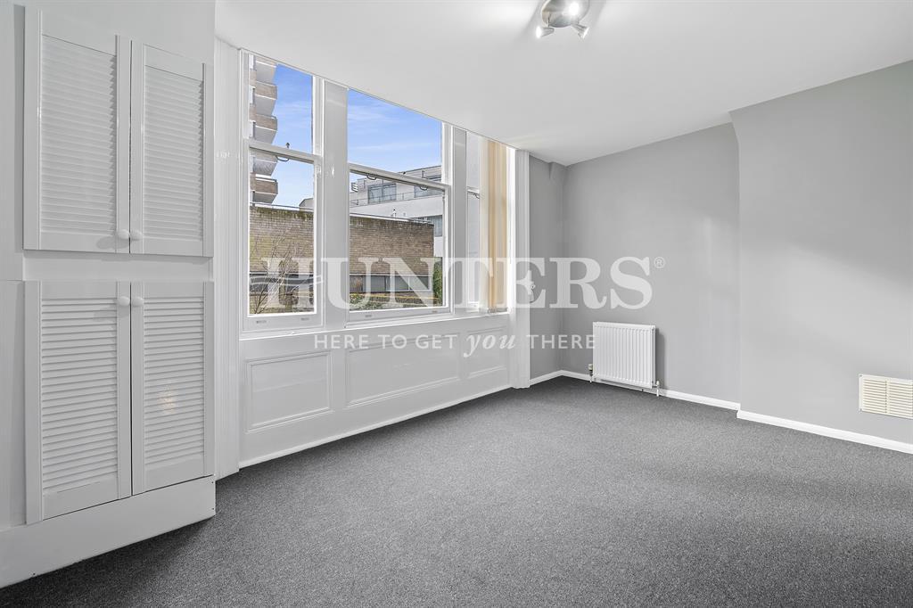 Apartment in London - View 3