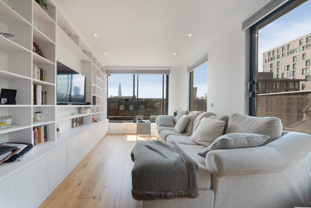 House in London, East Smithfield, Wapping - View 3