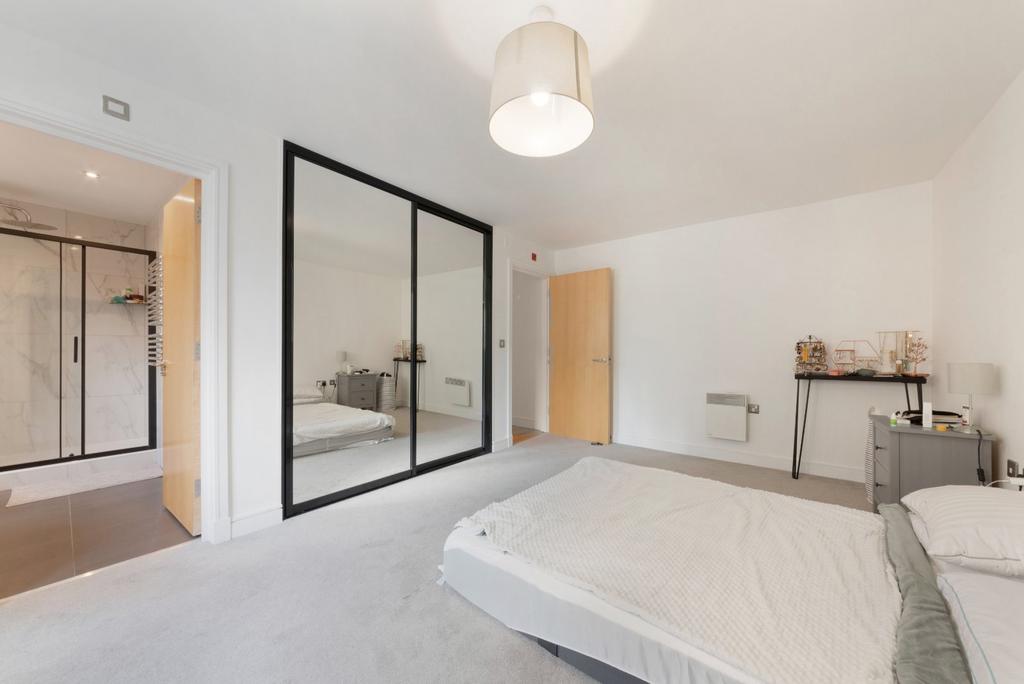 House in London, East Smithfield, Wapping - View 5