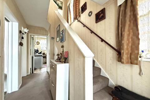 3 bedroom semi-detached house for sale, Grangefields, Shrewsbury
