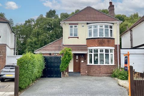 3 bedroom detached house for sale, Ribbesford Avenue, Wolverhampton