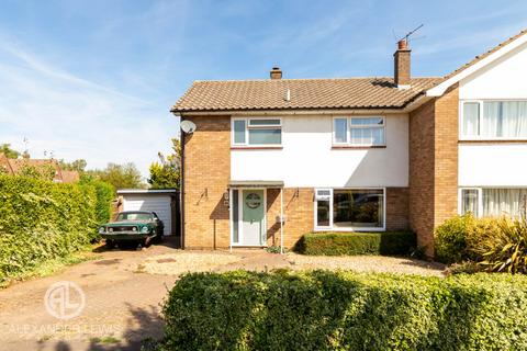 3 bedroom semi-detached house for sale, Whitethorn Lane, Letchworth Garden City, SG6 2DJ