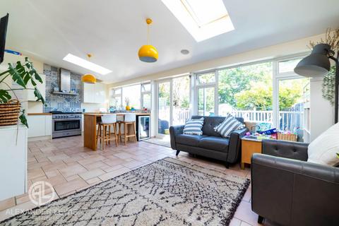 3 bedroom semi-detached house for sale, Whitethorn Lane, Letchworth Garden City, SG6 2DJ
