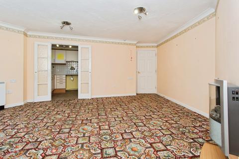 2 bedroom apartment for sale, Alder Court, Chesterton CB4