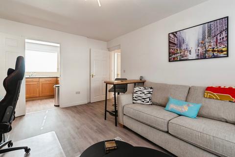 1 bedroom apartment for sale, Malyon Close, Braintree