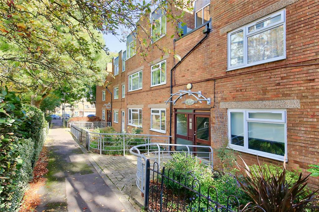 Apartment in Balham - View 5